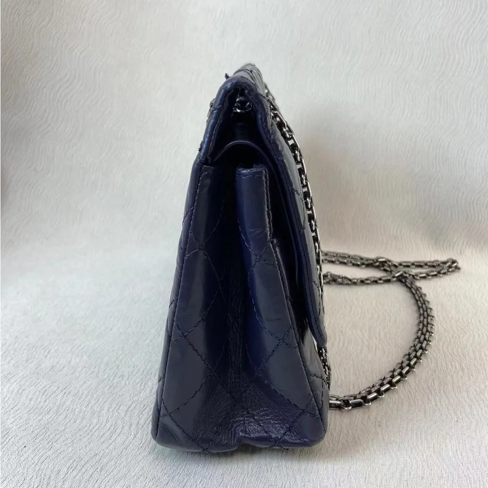 SOLD - CHANEL Dark Blue Crumpled Calfskin Reissue 2.55 226 - Picture 8 of 15